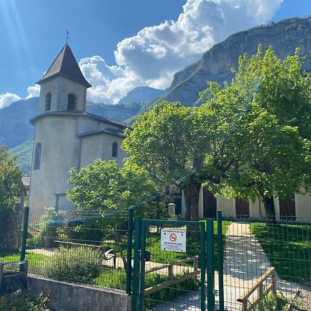 Maison De Village Au Pied De La Montagne Lumbin エクステリア 写真