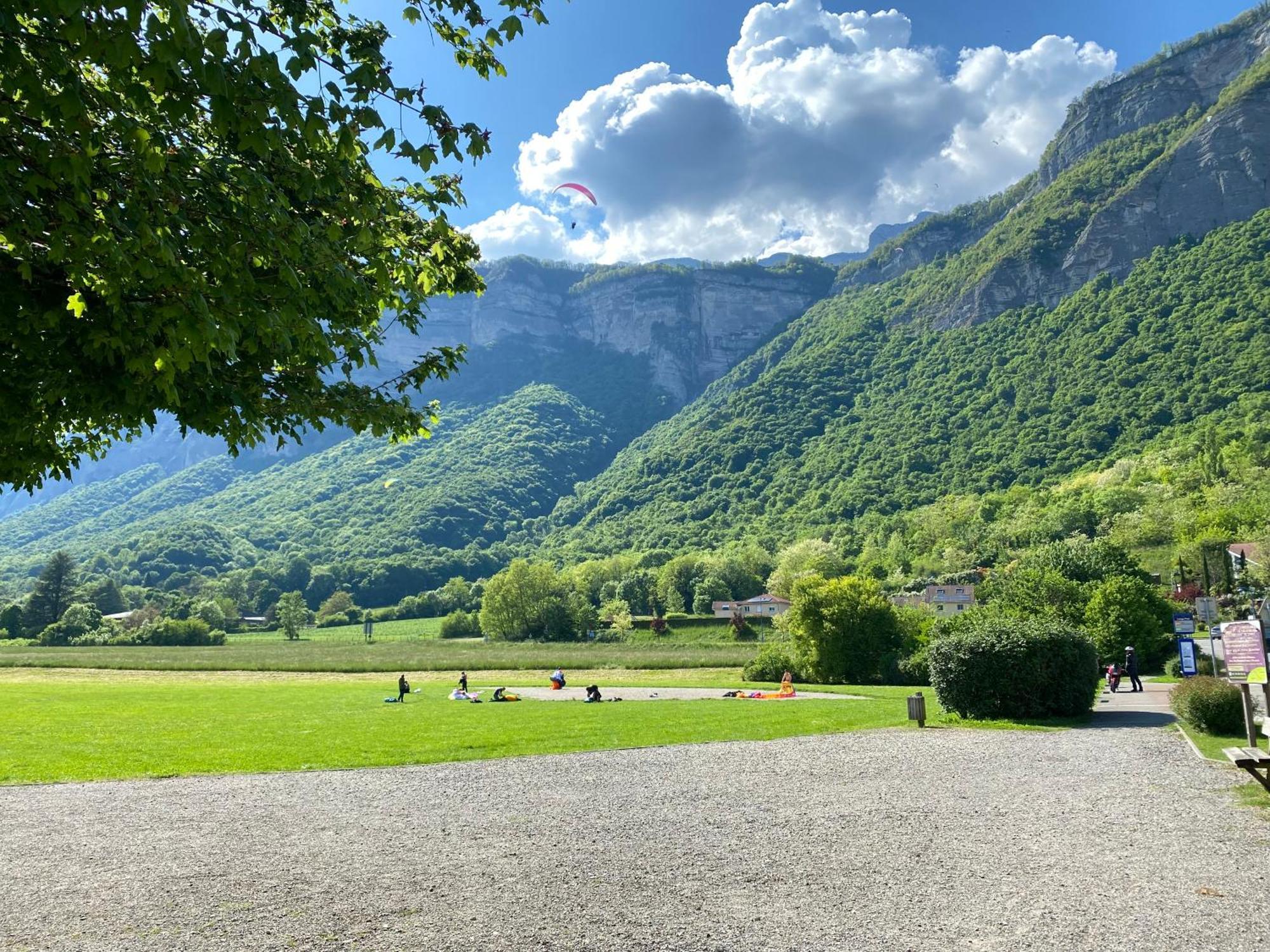 Maison De Village Au Pied De La Montagne Lumbin エクステリア 写真